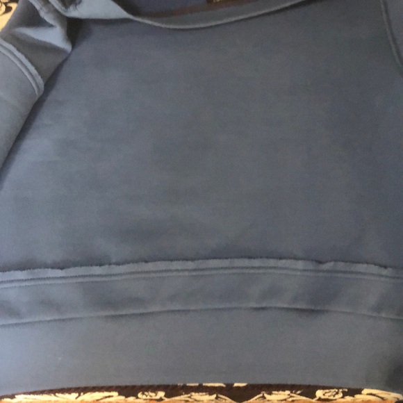 Burberry Sweater - Picture 5 of 7